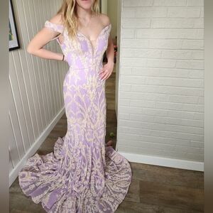 Jovani Prom Dress Size 2 Fitted Ballgown Purple Iridescent Pageant